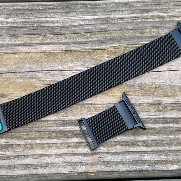 Unbranded Replacement Band For iWatch Apple Black Mesh Chain Strap Size 38-40mm - Picture 4 of 8